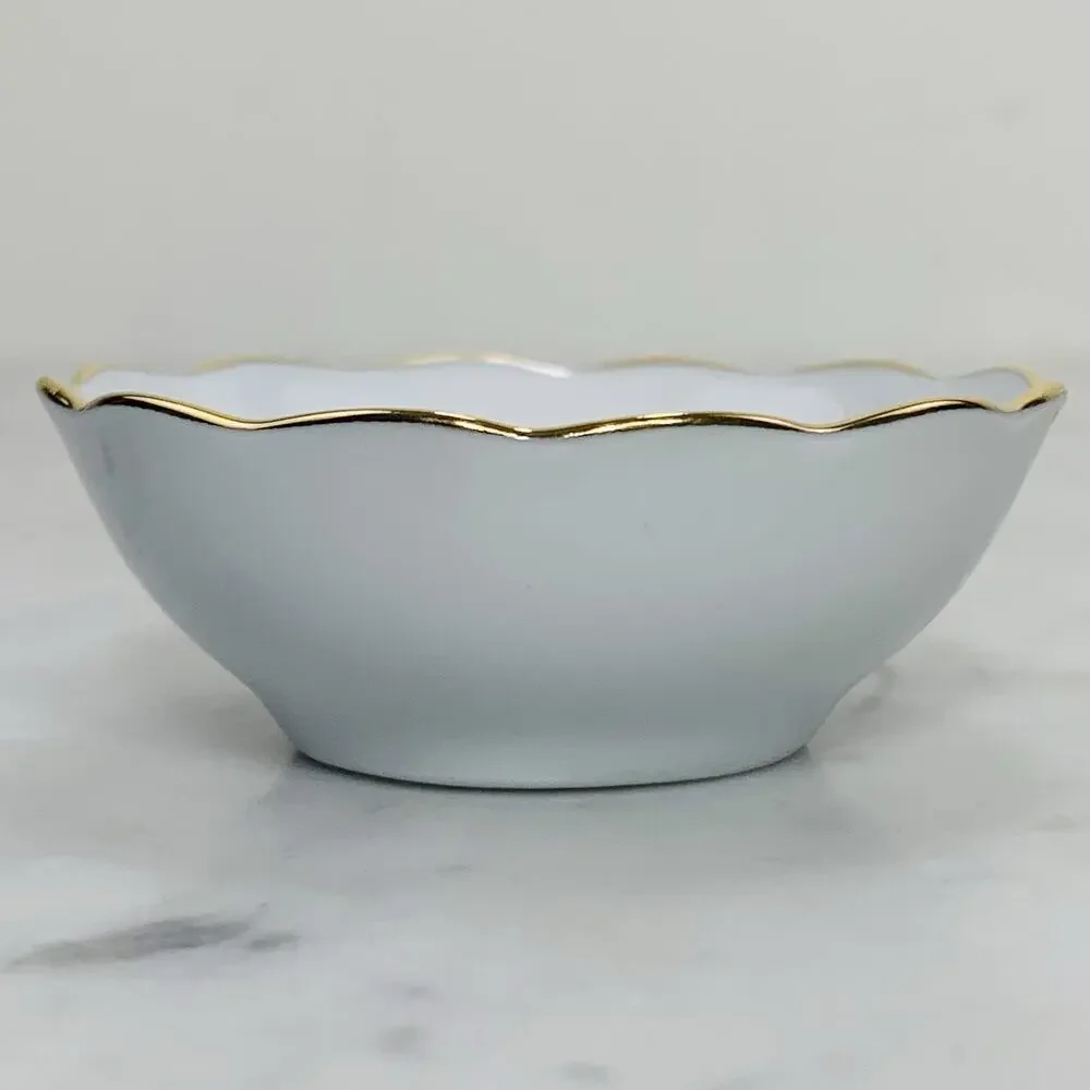LIMOGES France Mini Trinket Dish Courting Couple Gold Gild Scalloped Edge EUC